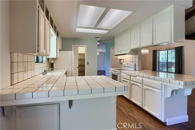 Ahwahnee, California, 93601, United States, 3 Bedrooms Bedrooms, ,2 BathroomsBathrooms,Residential,For Sale,1993896