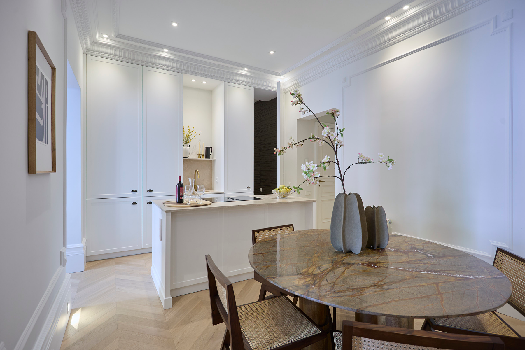  Elegant flat with 3 suites in classic Chueca-Justicia building, Madrid. - 物件實景
