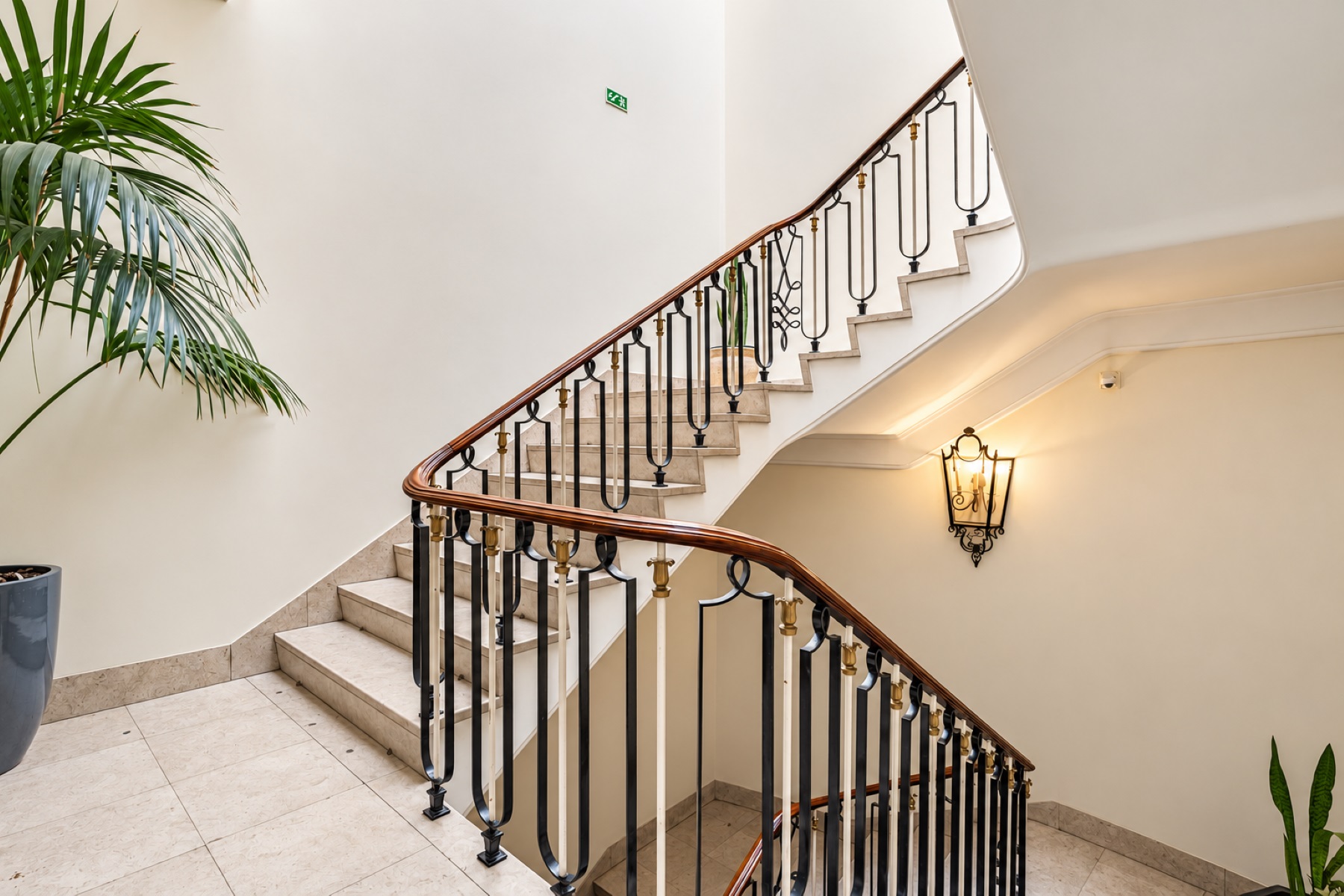  Flat, 4 bedrooms, for Sale - 物件實景
