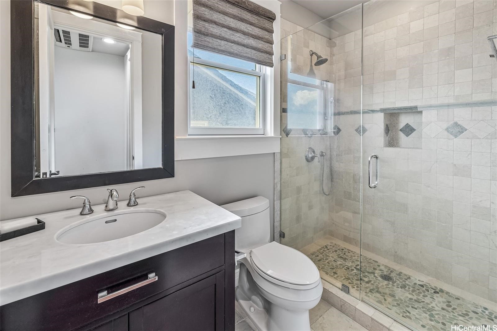 Honolulu, Hawaii, 96816, United States, 5 Bedrooms Bedrooms, ,6 BathroomsBathrooms,Residential,For Sale,1753214
