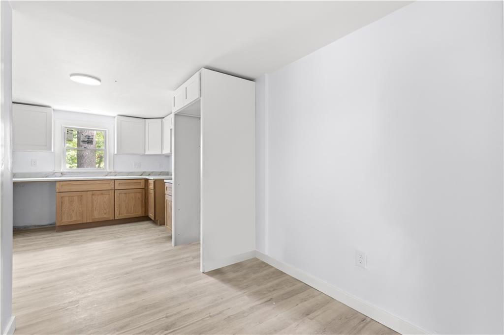 Cranston, Rhode Island, 02921, United States, 6 Bedrooms Bedrooms, ,2 BathroomsBathrooms,Residential,For Sale,2005214