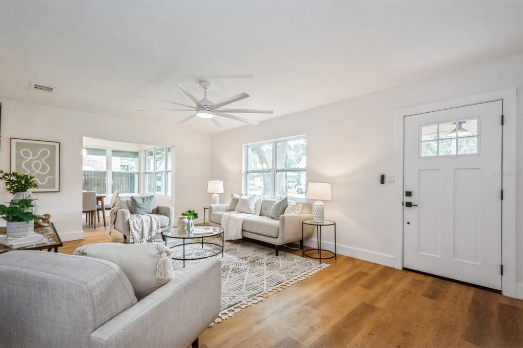 Dunedin, Florida, 34698, United States, 2 Bedrooms Bedrooms, ,2 BathroomsBathrooms,Residential,For Sale,1940544