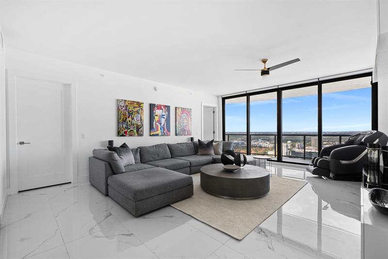 Fort Lauderdale, Florida, 33301, United States, 4 Bedrooms Bedrooms, ,5 BathroomsBathrooms,Residential,For Sale,1987961