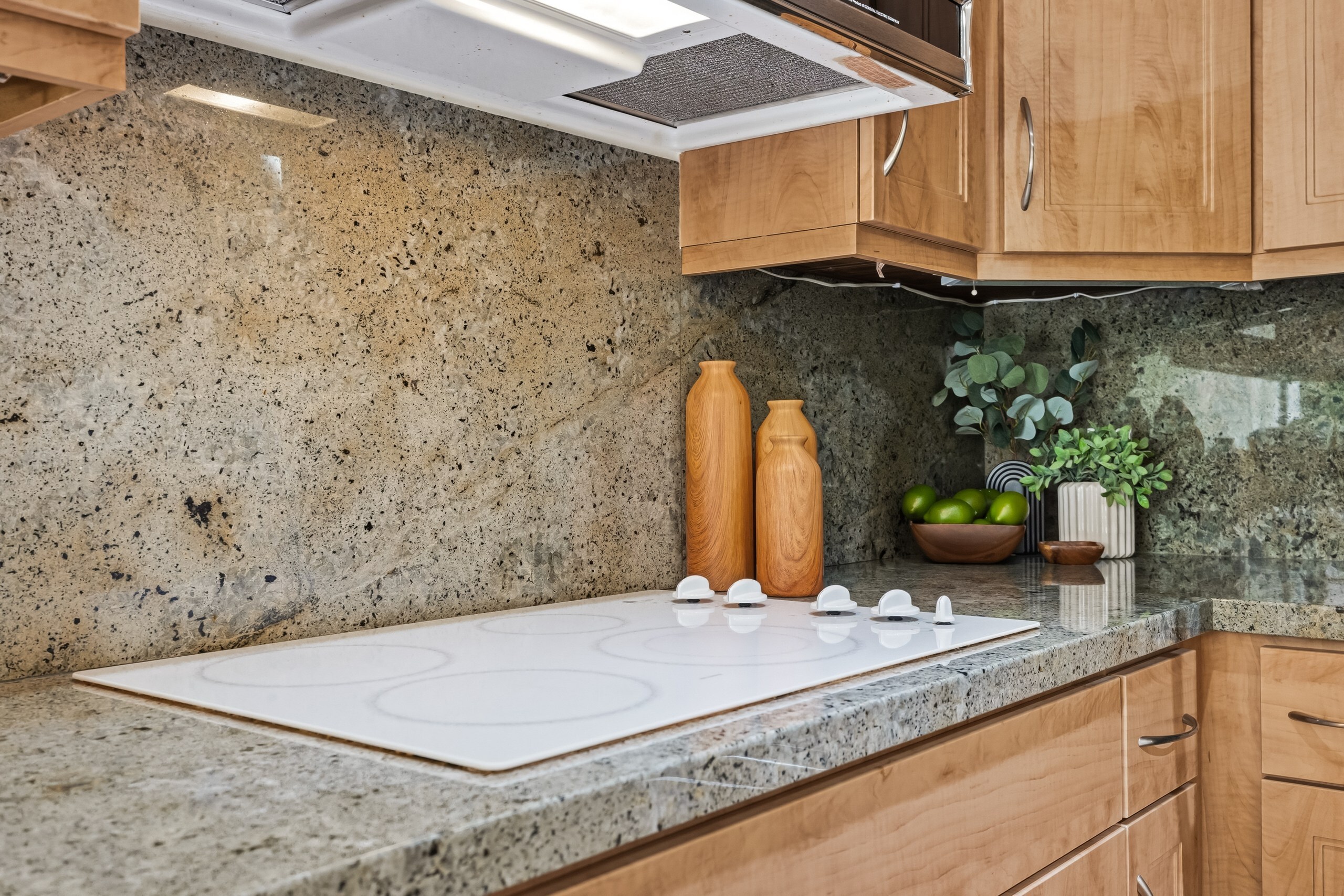  2075 South Ramitas Way - 物件實景