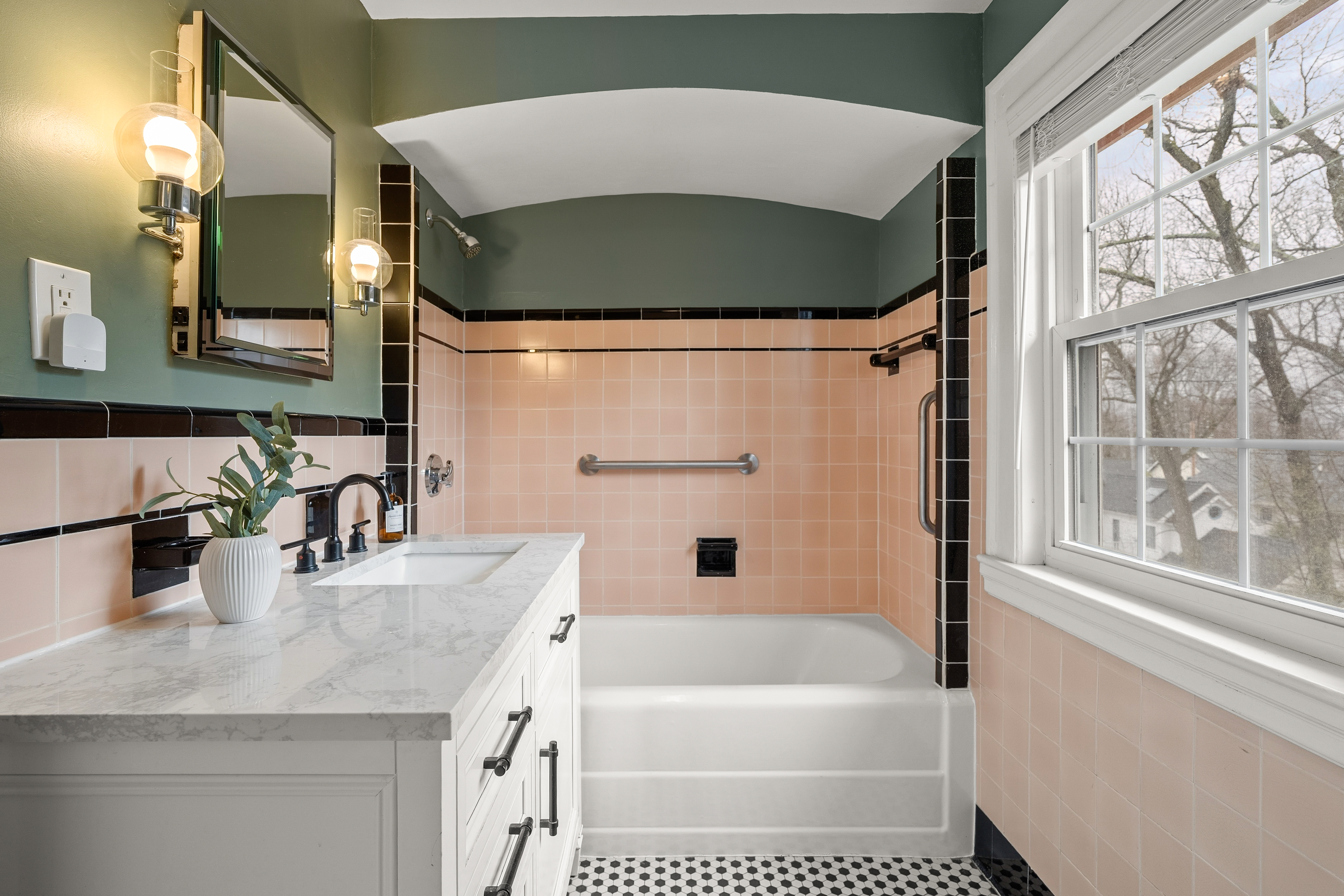  24 Grandview Rd, Arlington, MA, 02476 - 物件實景