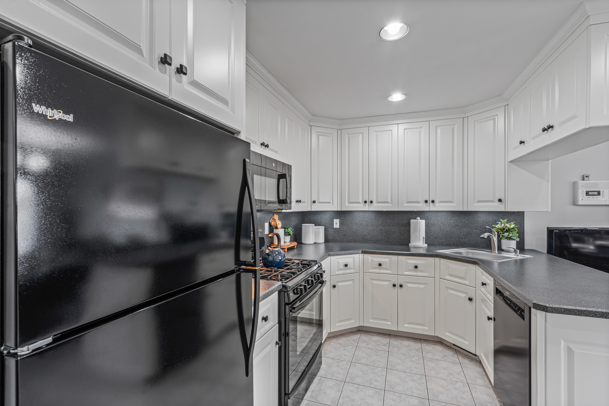  161-26 89th Street, Howard Beach, NY, 11414 - 物件實景