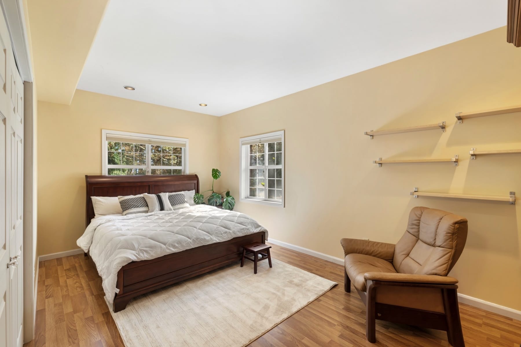  4050 SYLVESTER DR Hood River, OR 97031 - 物件實景