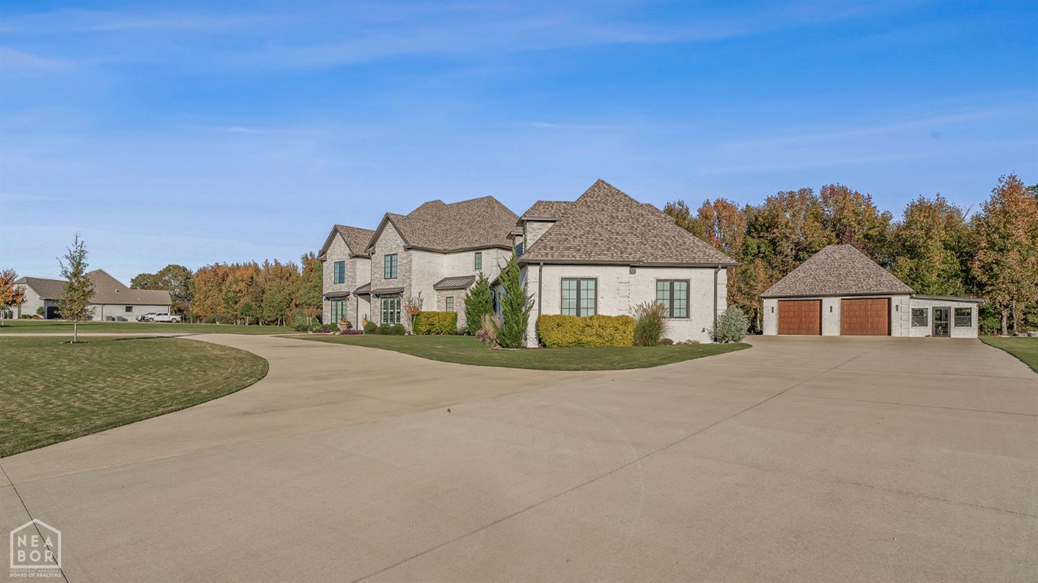 Jonesboro, Arkansas, 72405, United States, 5 Bedrooms Bedrooms, ,5 BathroomsBathrooms,Residential,For Sale,1983308