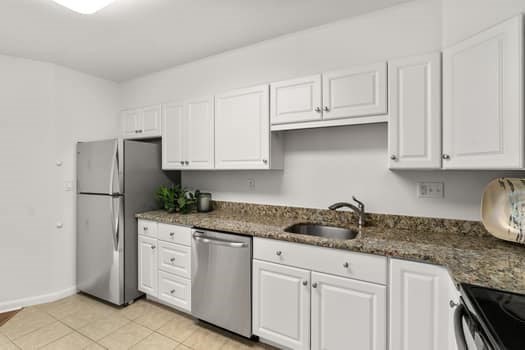 Newton, Massachusetts, 02467, United States, 1 Bedroom Bedrooms, ,1 BathroomBathrooms,Residential,For Sale,1911739