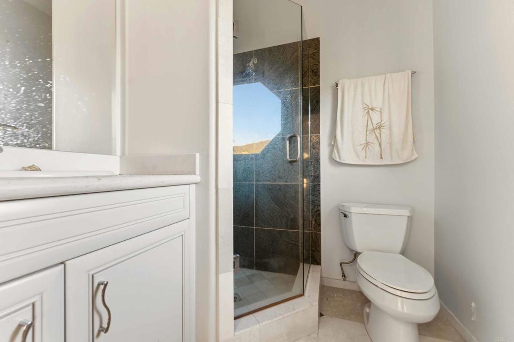 Jamul, California, 91935, United States, 5 Bedrooms Bedrooms, ,5 BathroomsBathrooms,Residential,For Sale,2005429