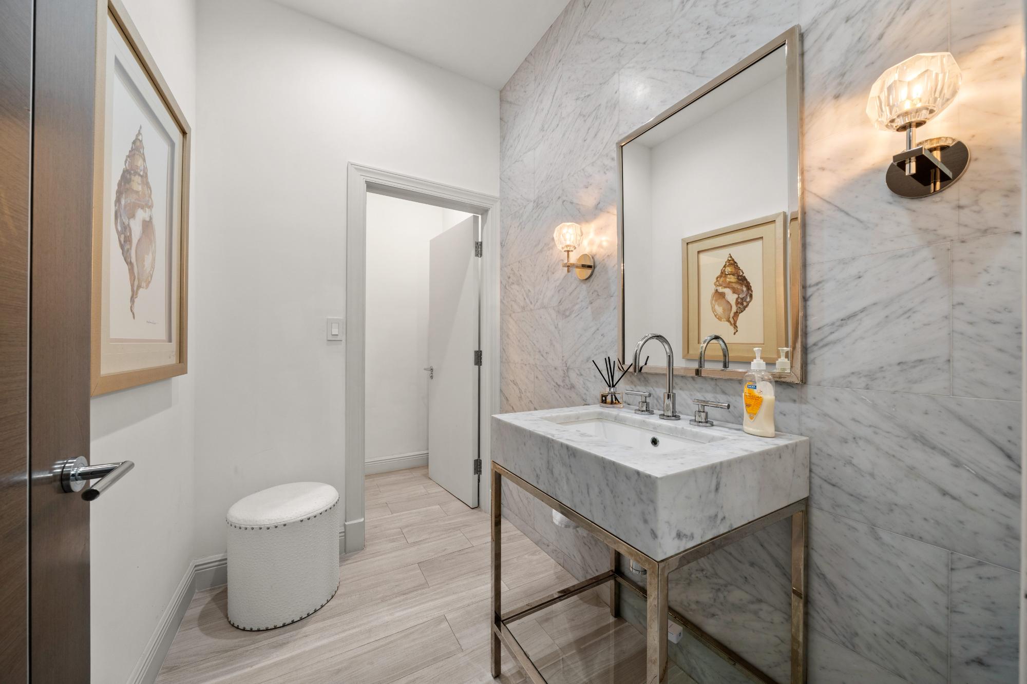 Palm Cay, Nassau / New Providence, New Providence, BS, 5 Bedrooms Bedrooms, ,5 BathroomsBathrooms,Residential,For Sale,1991755