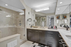 Boca Raton, Florida, 33432, United States, 2 Bedrooms Bedrooms, ,2 BathroomsBathrooms,Residential,For Sale,1900614