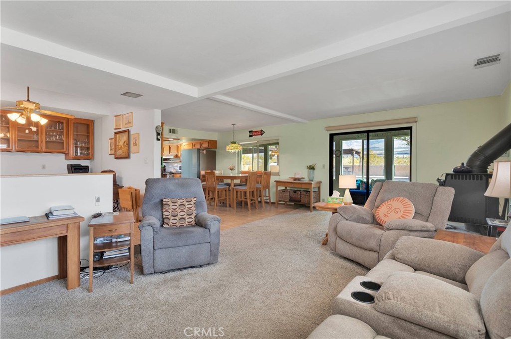 Lucerne Valley, California, 92356, United States, 6 Bedrooms Bedrooms, ,5 BathroomsBathrooms,Residential,For Sale,1986266