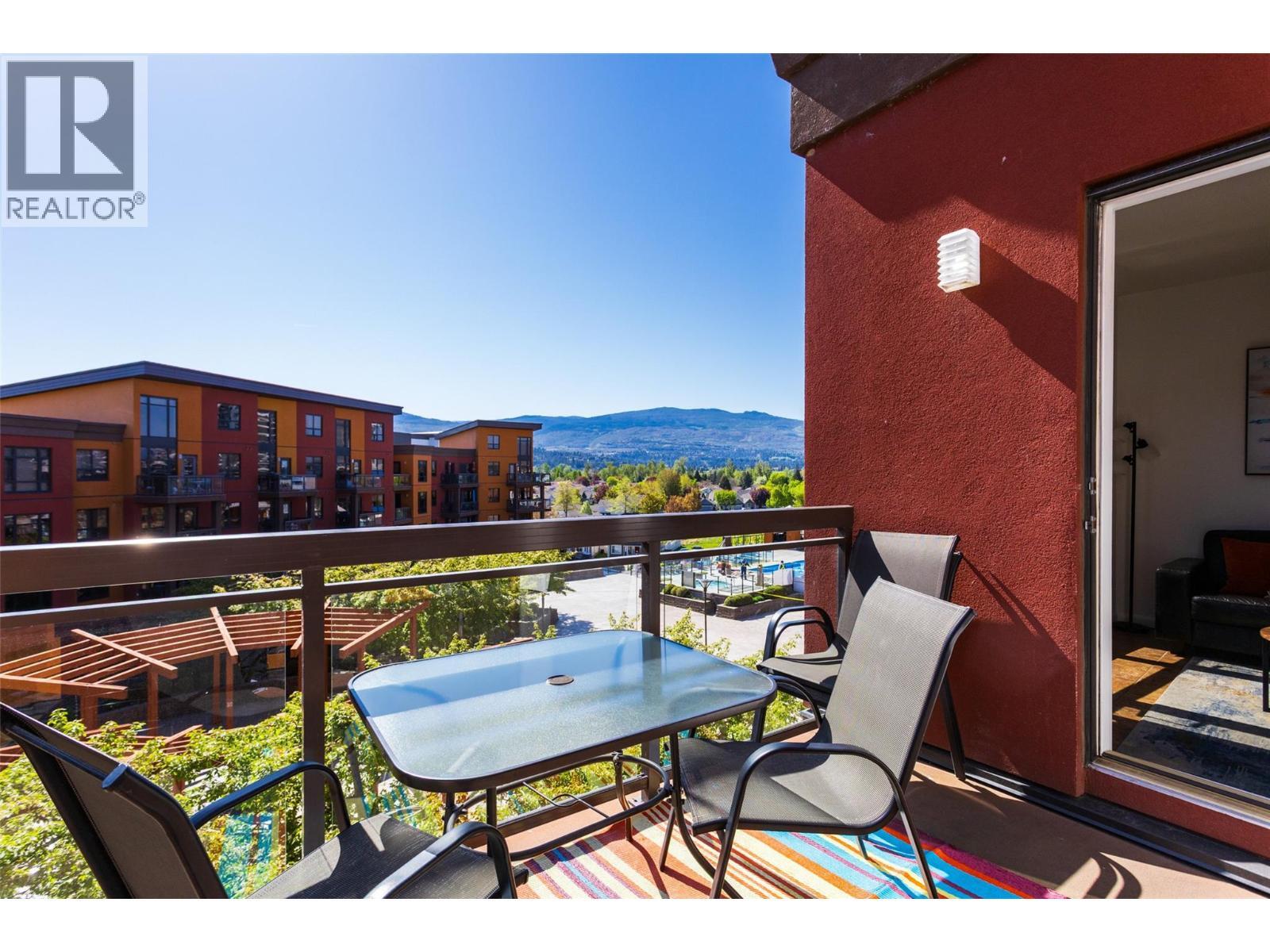 KELOWNA, British Columbia, V1W 3G7, CA, 2 Bedrooms Bedrooms, ,2 BathroomsBathrooms,Residential,For Sale,1960656