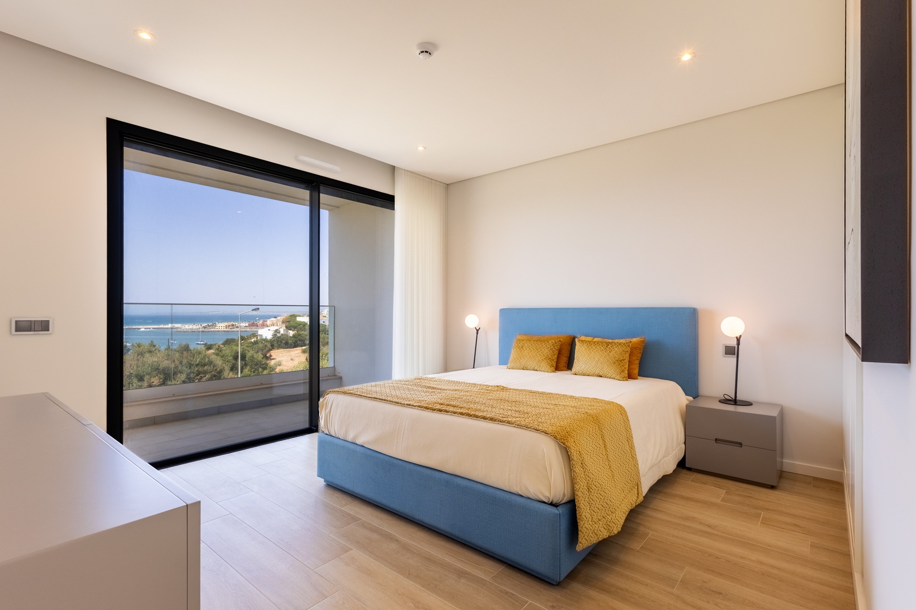  Semi-detached house, 2 bedrooms, for Sale - 物件實景