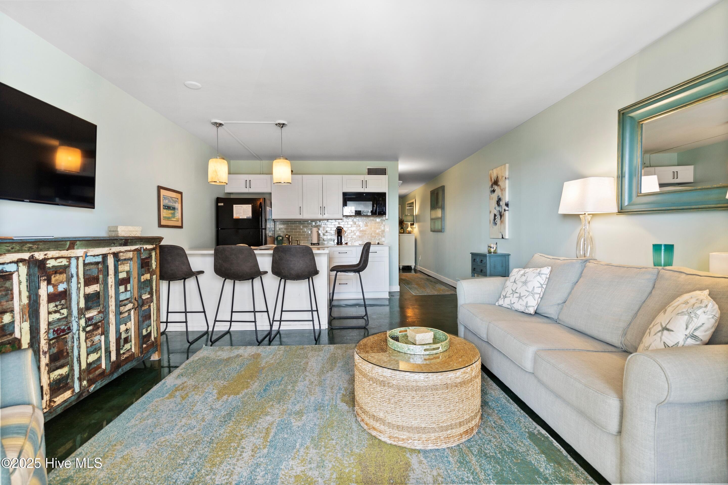 Wrightsville Beach, North Carolina, 28480, United States, 1 Bedroom Bedrooms, ,1 BathroomBathrooms,Residential,For Sale,1950442