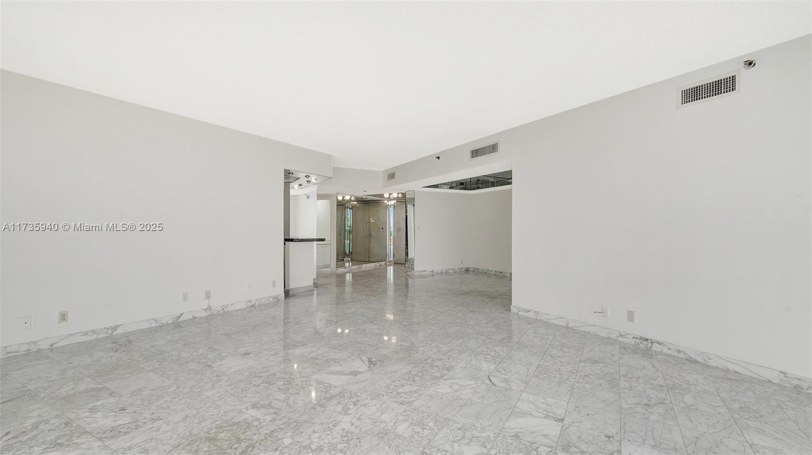 Aventura, Florida, 33180, United States, 3 Bedrooms Bedrooms, ,3 BathroomsBathrooms,Residential,For Sale,1696831