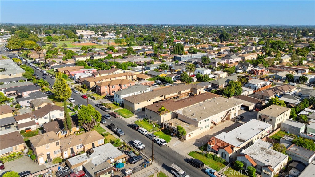 Lynwood, California, 90262, United States, ,Residential,For Sale,2048561