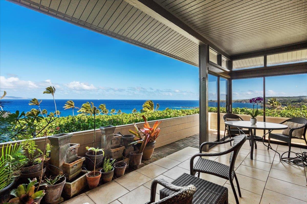 Lahaina, Hawaii, 96761, United States, 1 Bedroom Bedrooms, ,2 BathroomsBathrooms,Residential,For Sale,1999148