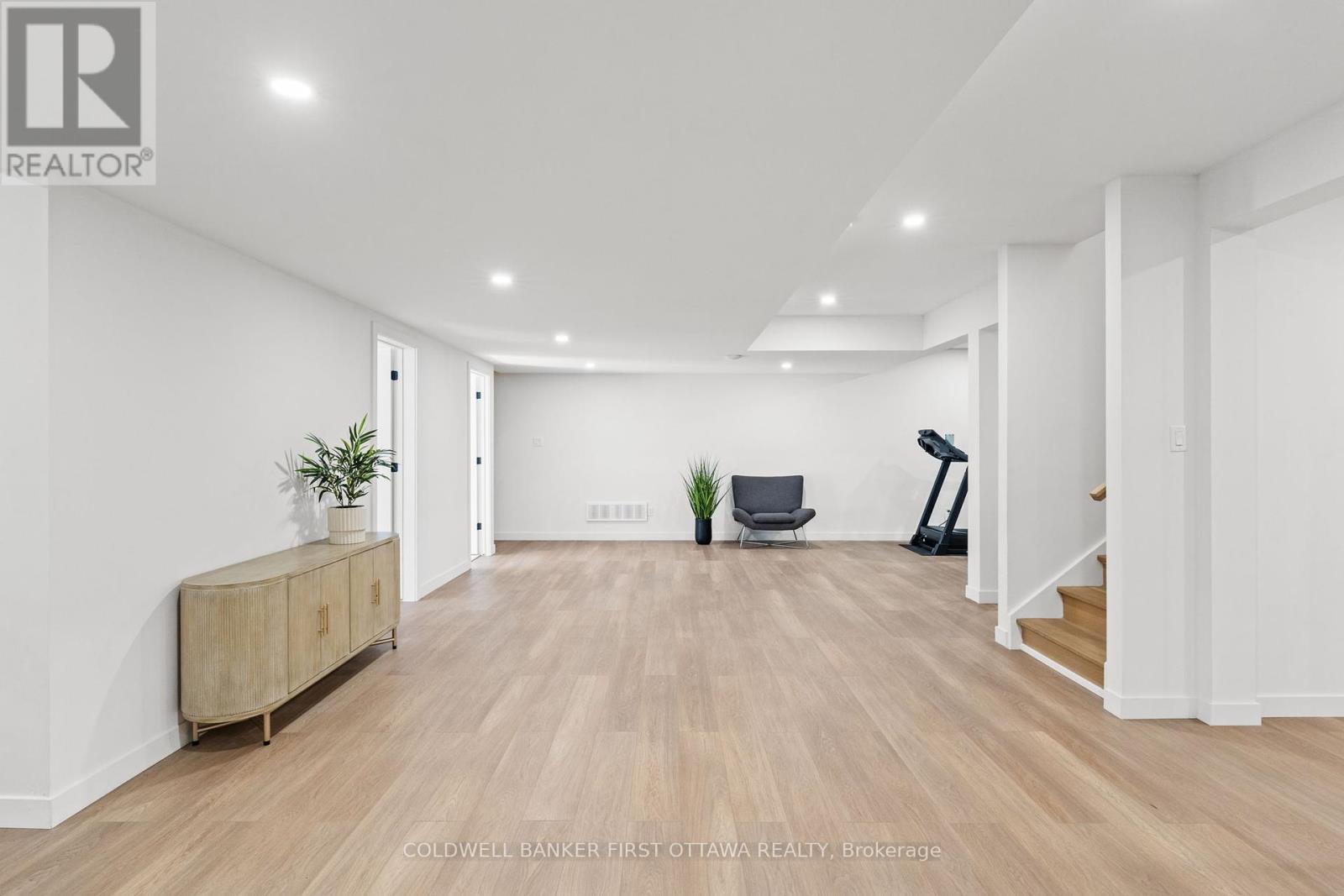 OTTAWA, Ontario, K4M 1L3, CA, 4 Bedrooms Bedrooms, ,4 BathroomsBathrooms,Residential,For Sale,1917640