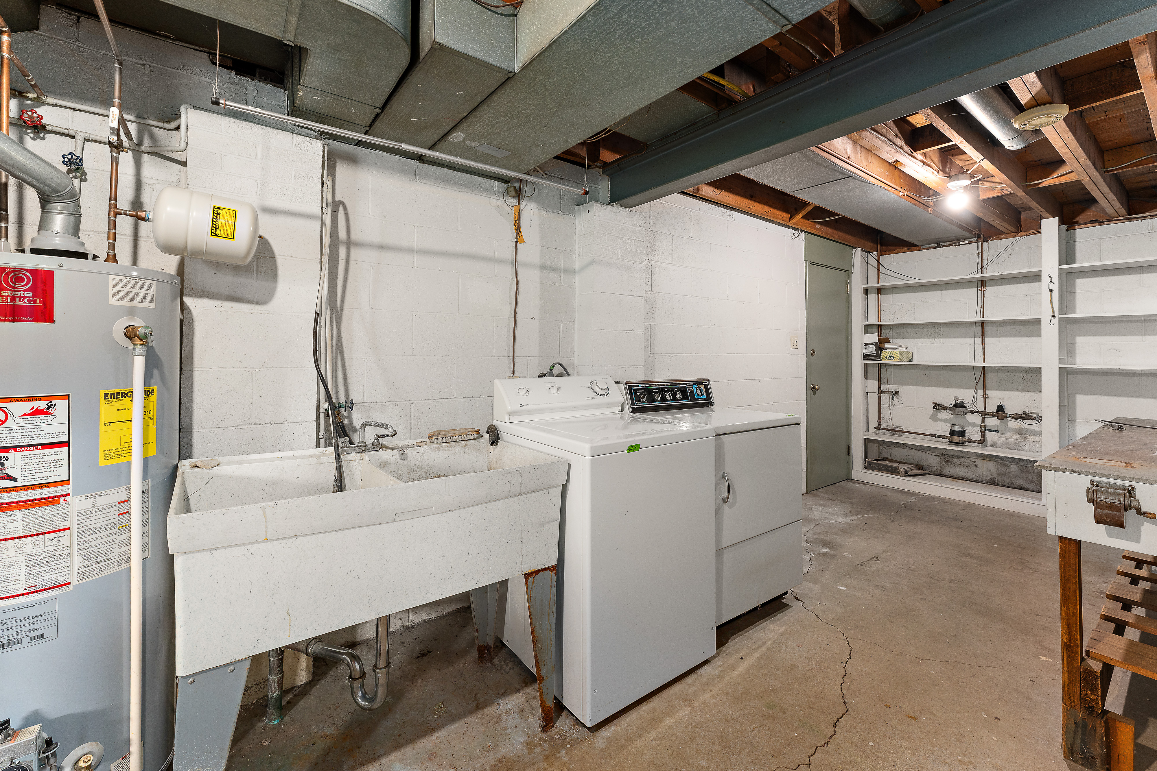  8290 Bramble Lane, Pittsburgh, PA 15237 - 物件實景