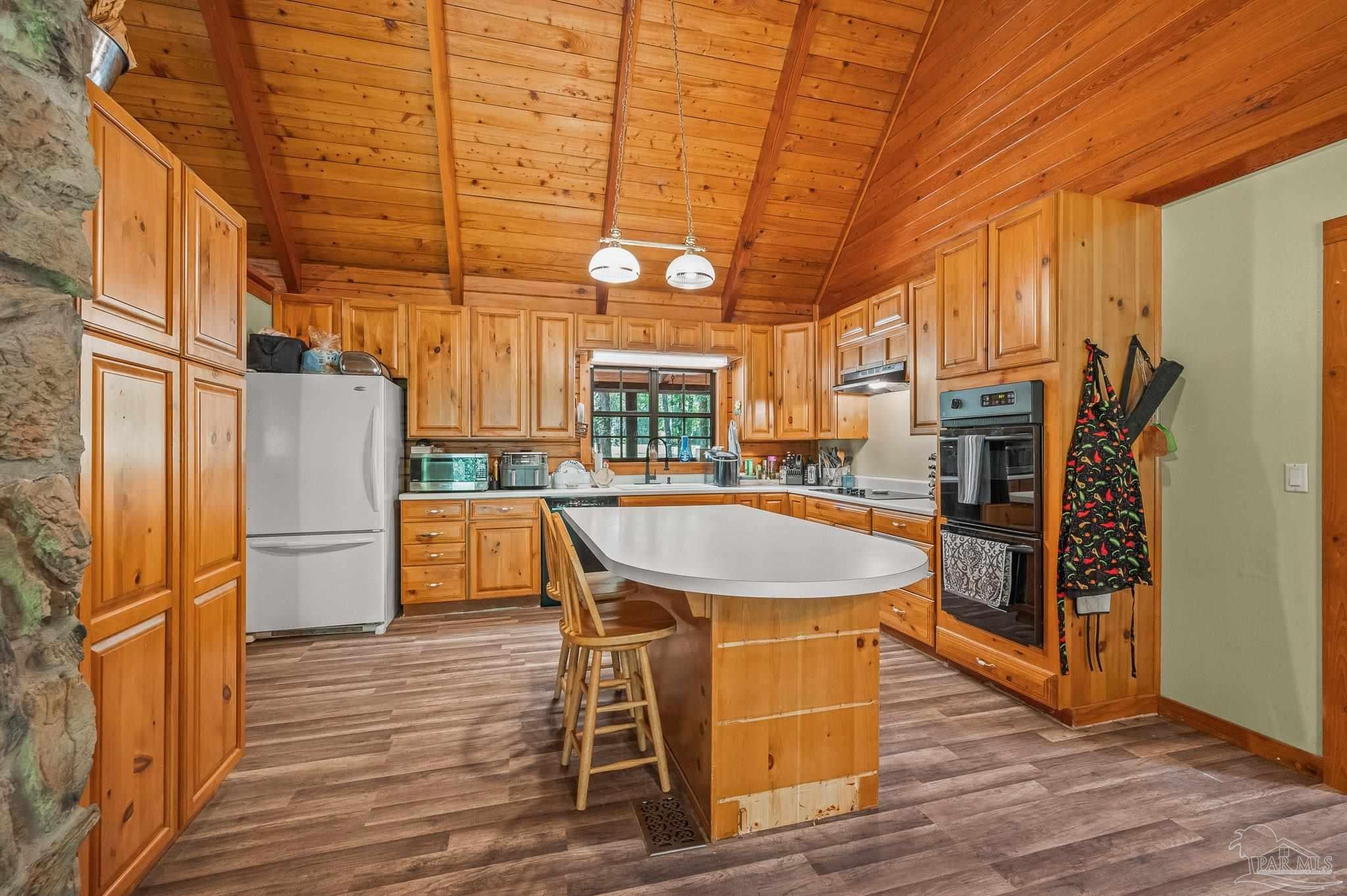 Molino, Florida, 32577, United States, 4 Bedrooms Bedrooms, ,3 BathroomsBathrooms,Residential,For Sale,1876750