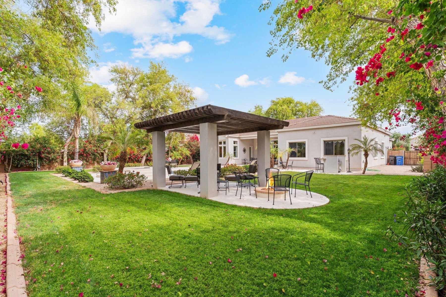  4262 E Meadowview Drive  Gilbert, AZ - 物件實景