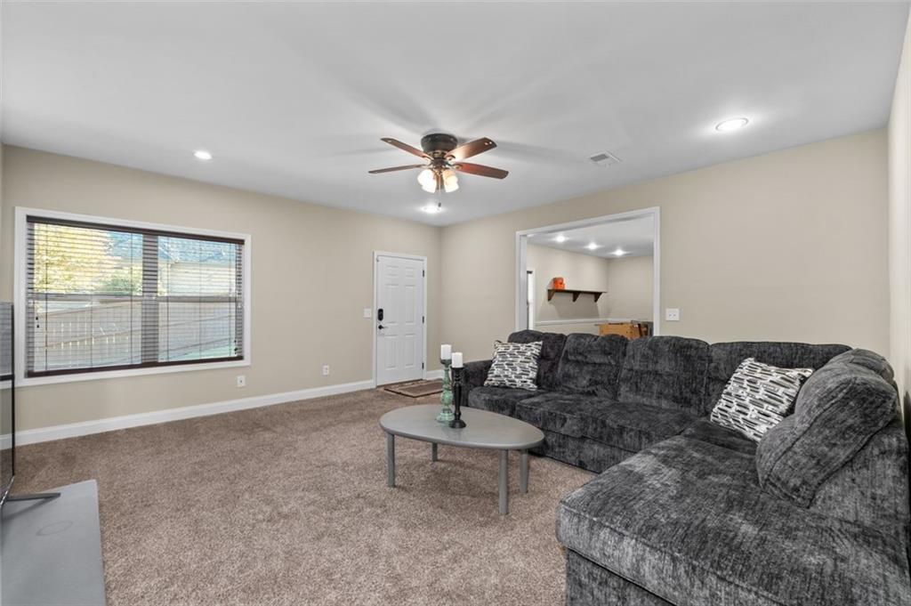 Buford, Georgia, 30518, United States, 6 Bedrooms Bedrooms, ,5 BathroomsBathrooms,Residential,For Sale,1987580