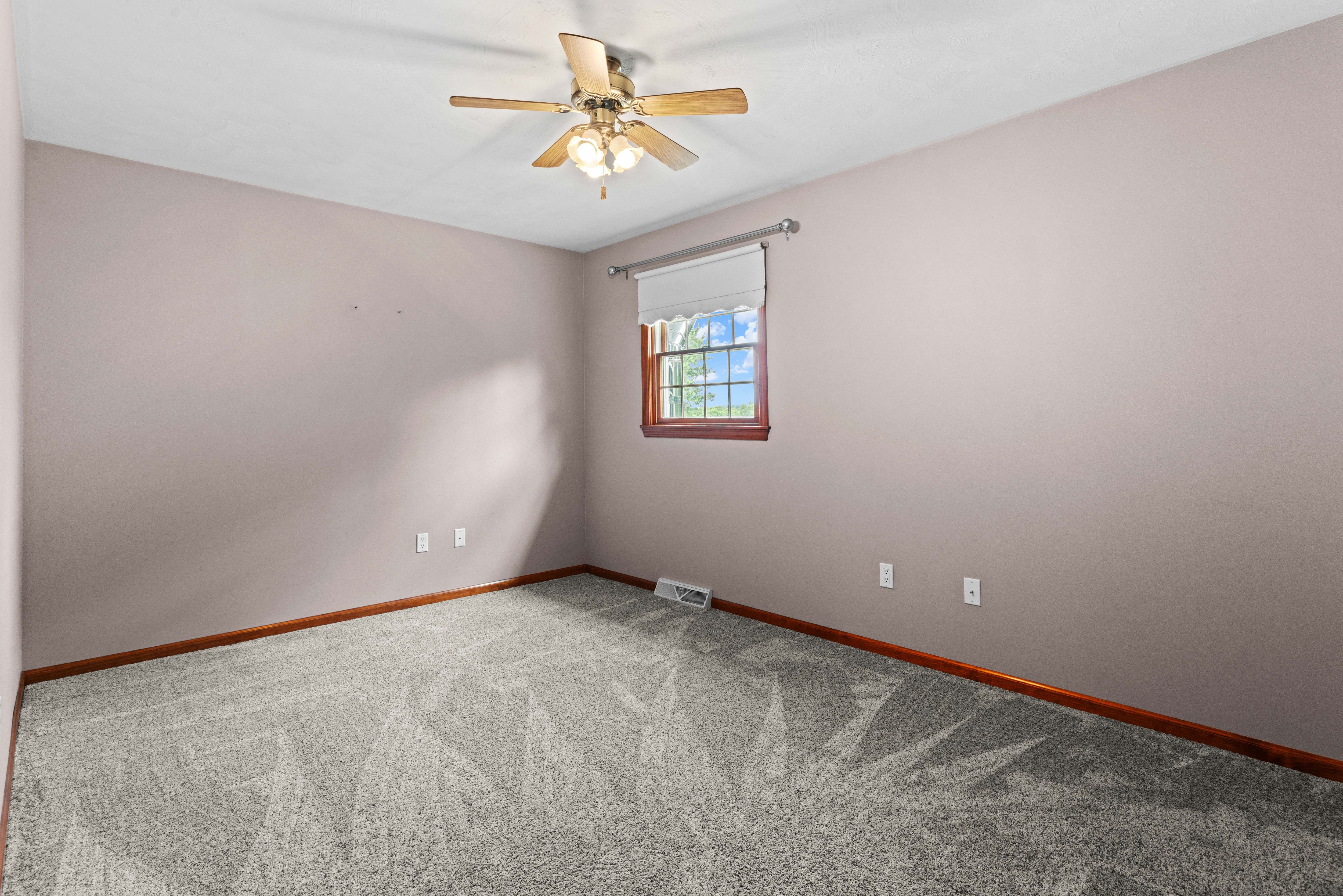  158 Sleepy Hollow Road, Greensburg, PA 15601 - 物件實景