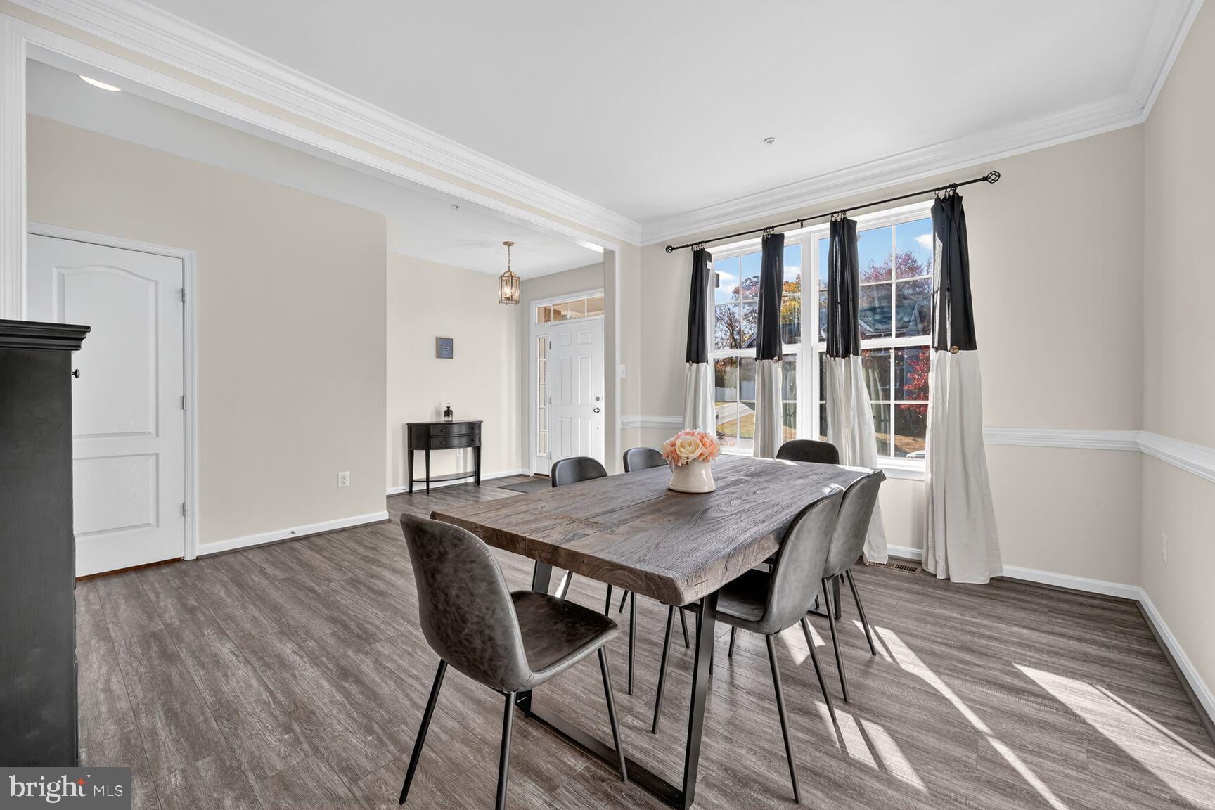 Accokeek, Maryland, 20607, United States, 5 Bedrooms Bedrooms, ,4 BathroomsBathrooms,Residential,For Sale,2005401