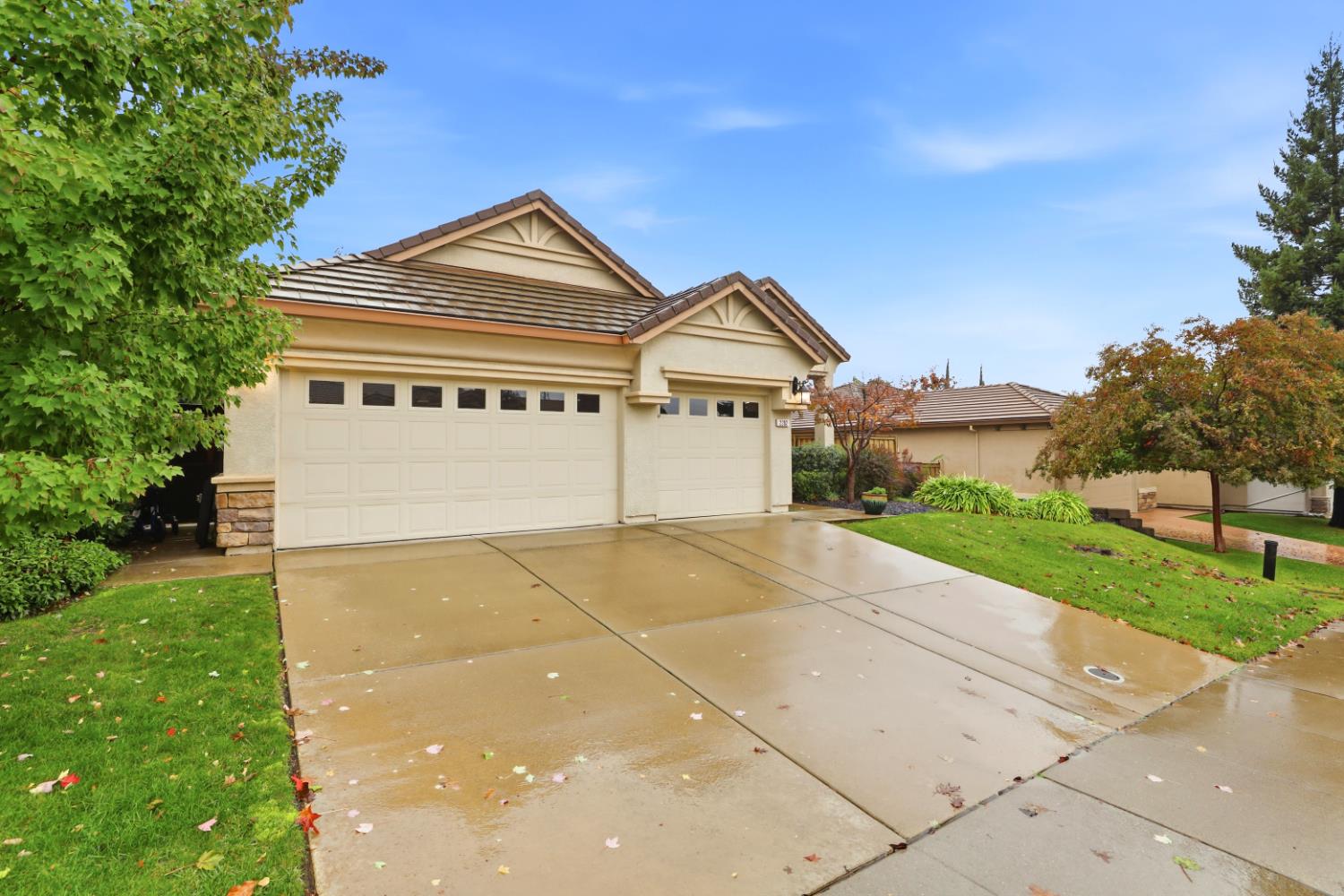 Folsom, California, 95630, United States, 3 Bedrooms Bedrooms, ,2 BathroomsBathrooms,Residential,For Sale,1992900