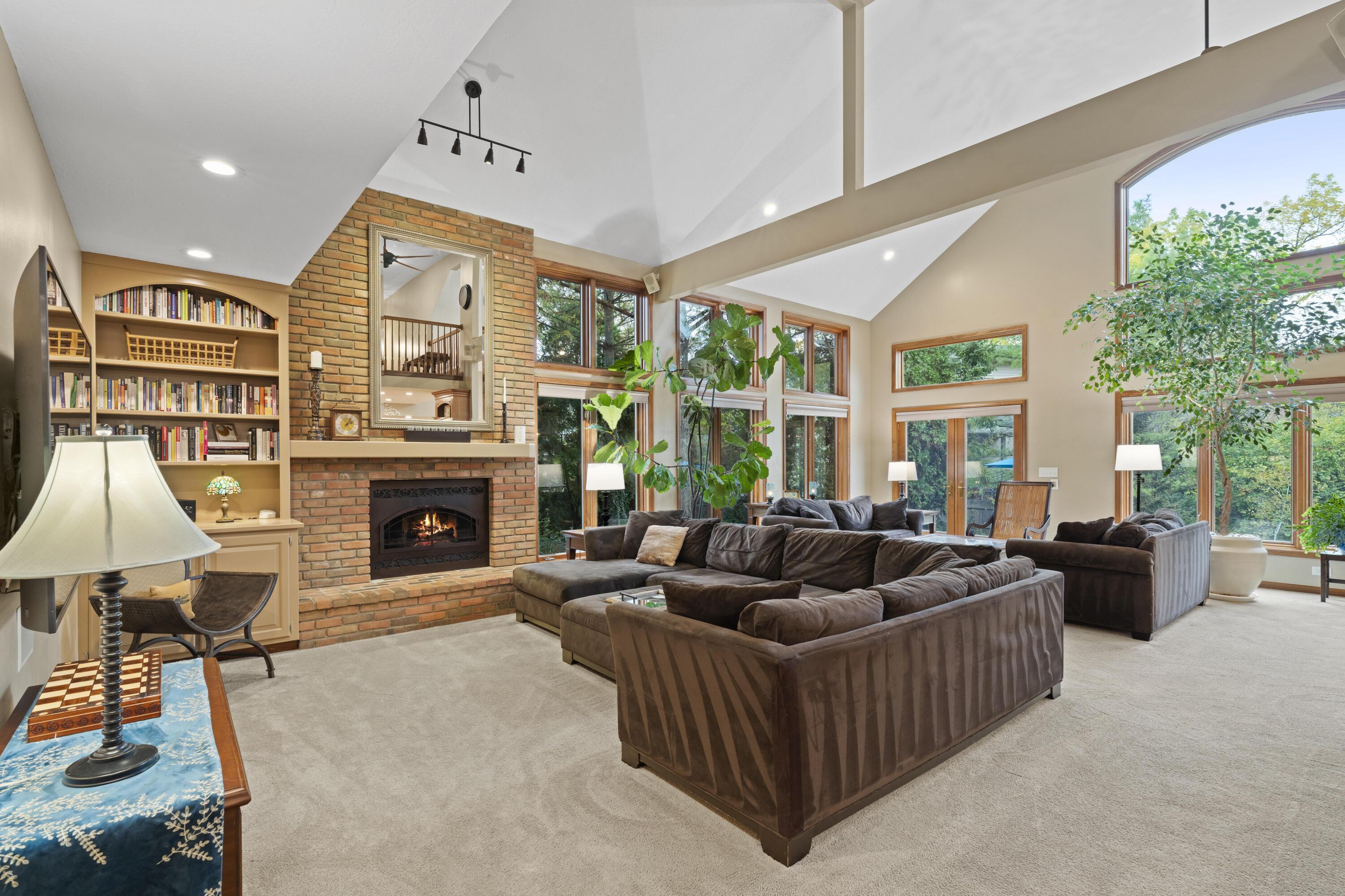 Columbus, Ohio, 43230, United States, 4 Bedrooms Bedrooms, ,4 BathroomsBathrooms,Residential,For Sale,1970472