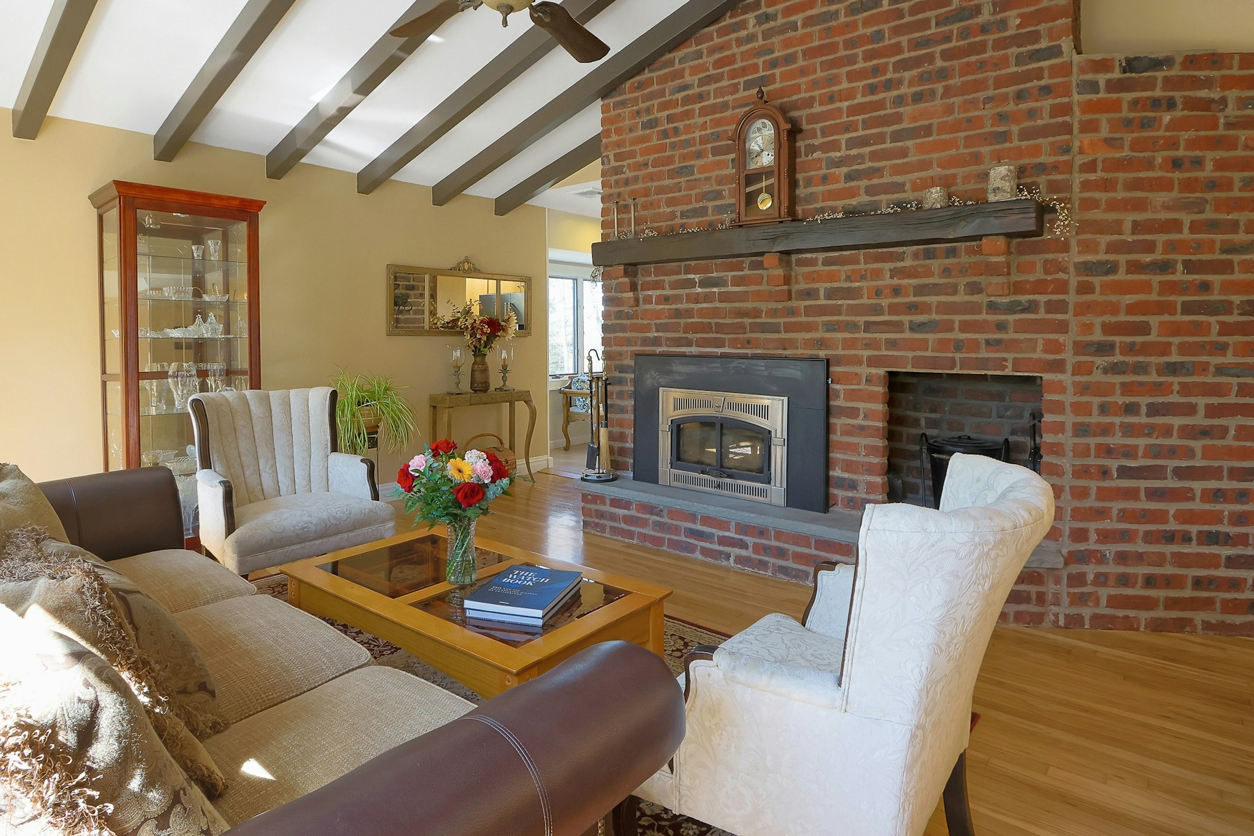  Laurel Ridge Tri-Level Contemporary - 物件實景