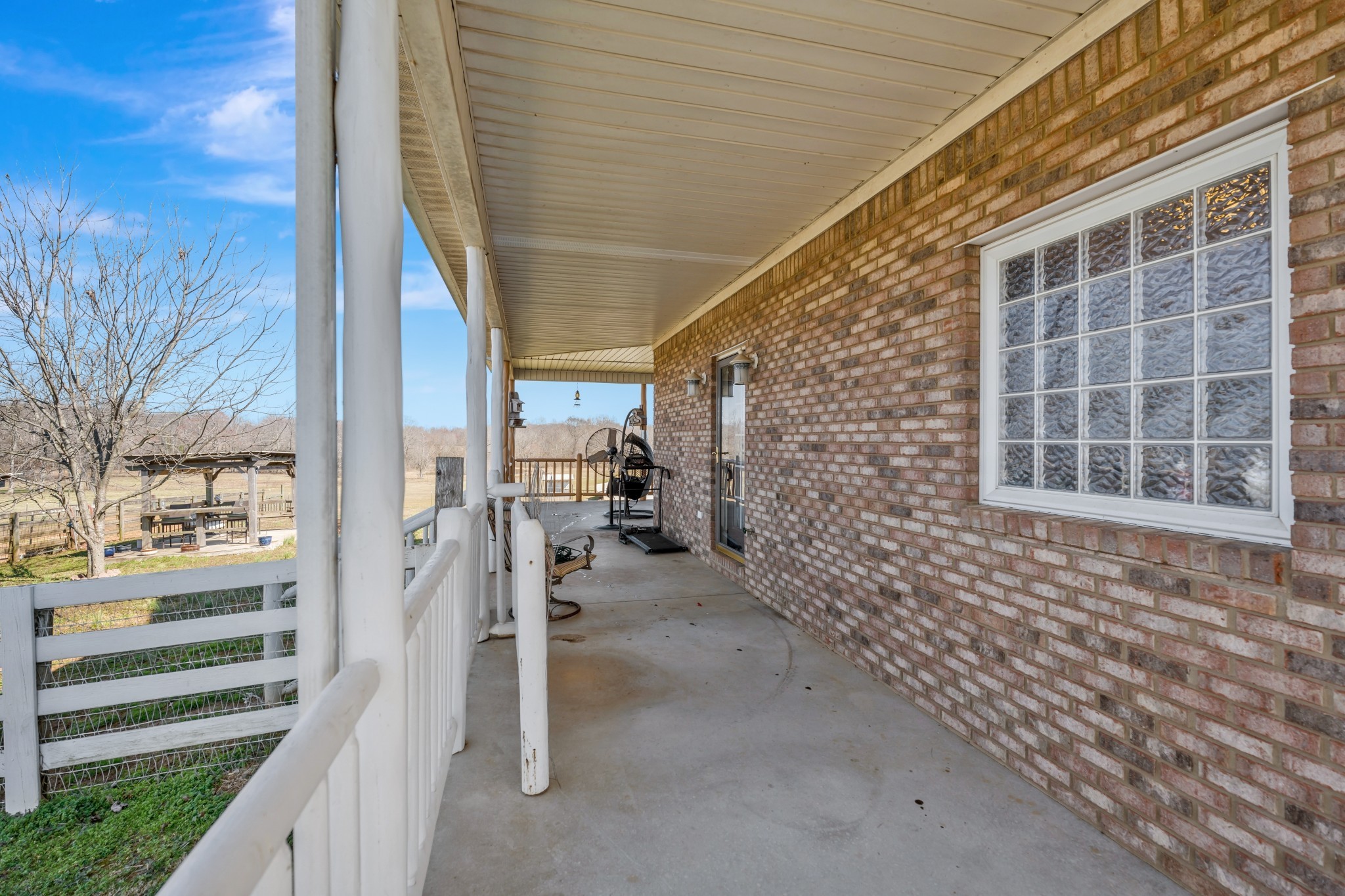 Lawrenceburg, Tennessee, 38464, United States, 3 Bedrooms Bedrooms, ,2 BathroomsBathrooms,Residential,For Sale,1940274