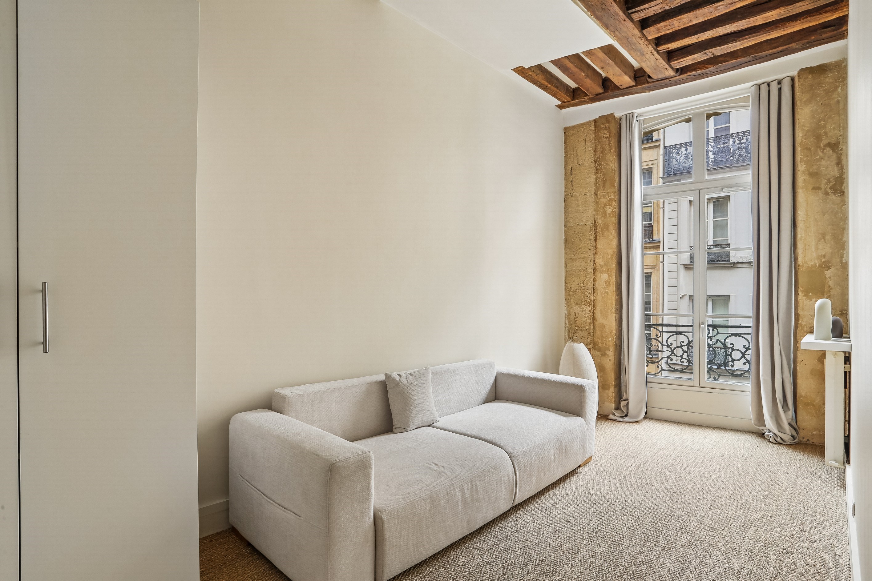  Exclusive Listing. Paris 3rd - Elegant 18th-Century Apartment with Exceptional … - 物件實景