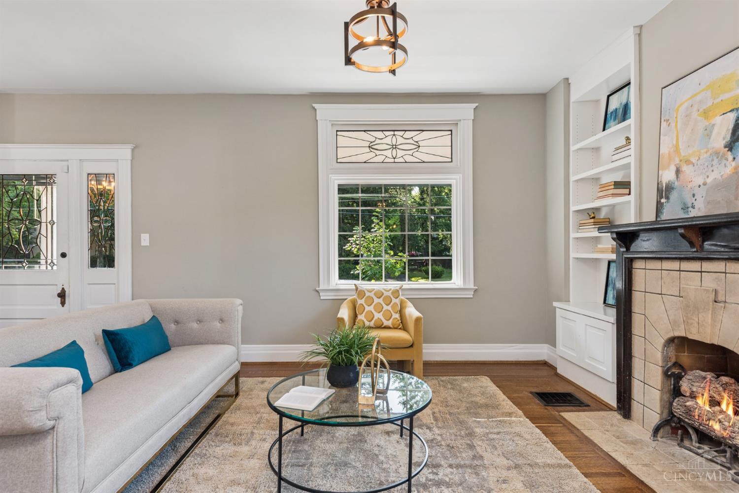 Cincinnati, Ohio, 45227, United States, 5 Bedrooms Bedrooms, ,3 BathroomsBathrooms,Residential,For Sale,1939173