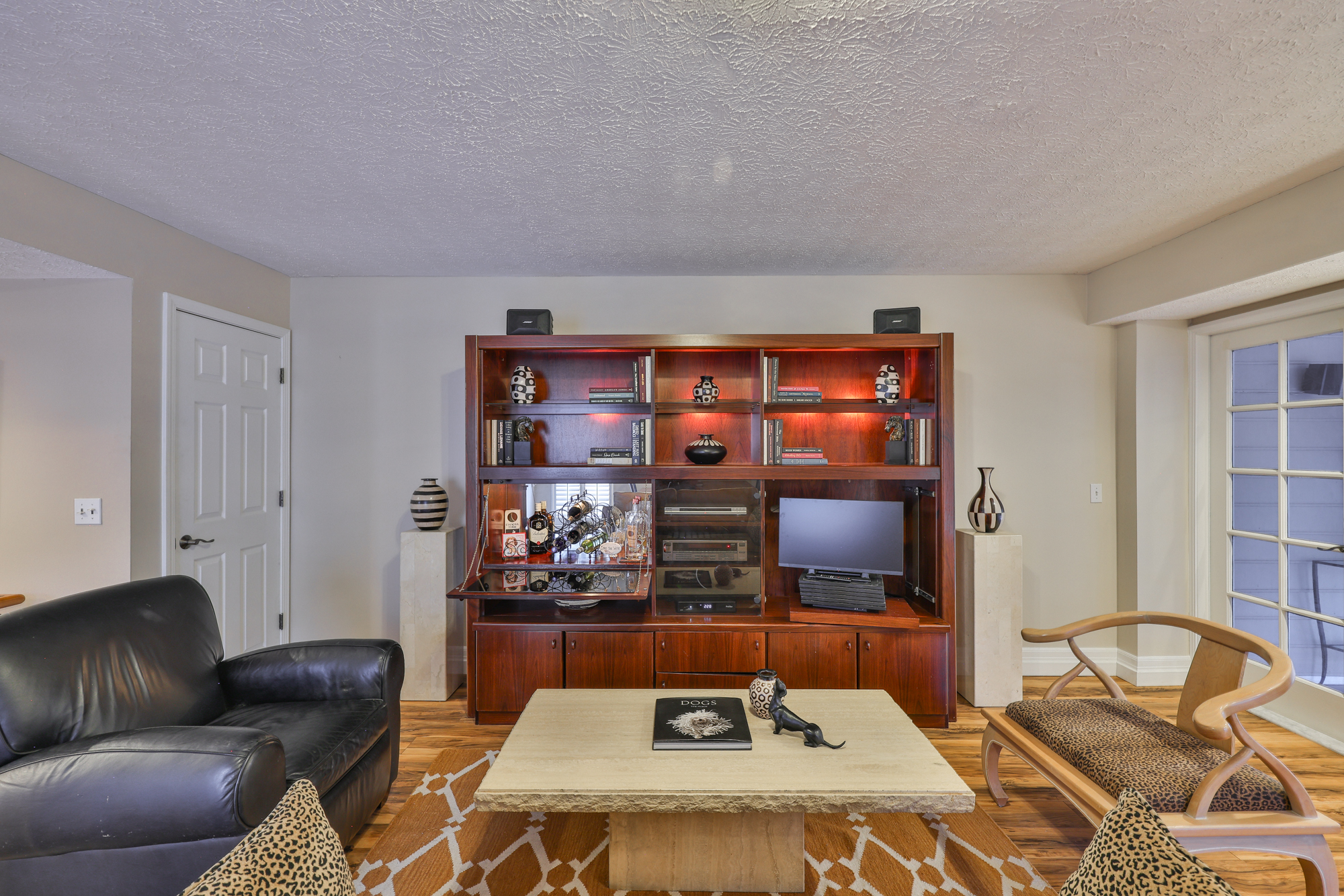 Tampa, Florida, 33629, United States, 2 Bedrooms Bedrooms, ,3 BathroomsBathrooms,Residential,For Sale,1981807