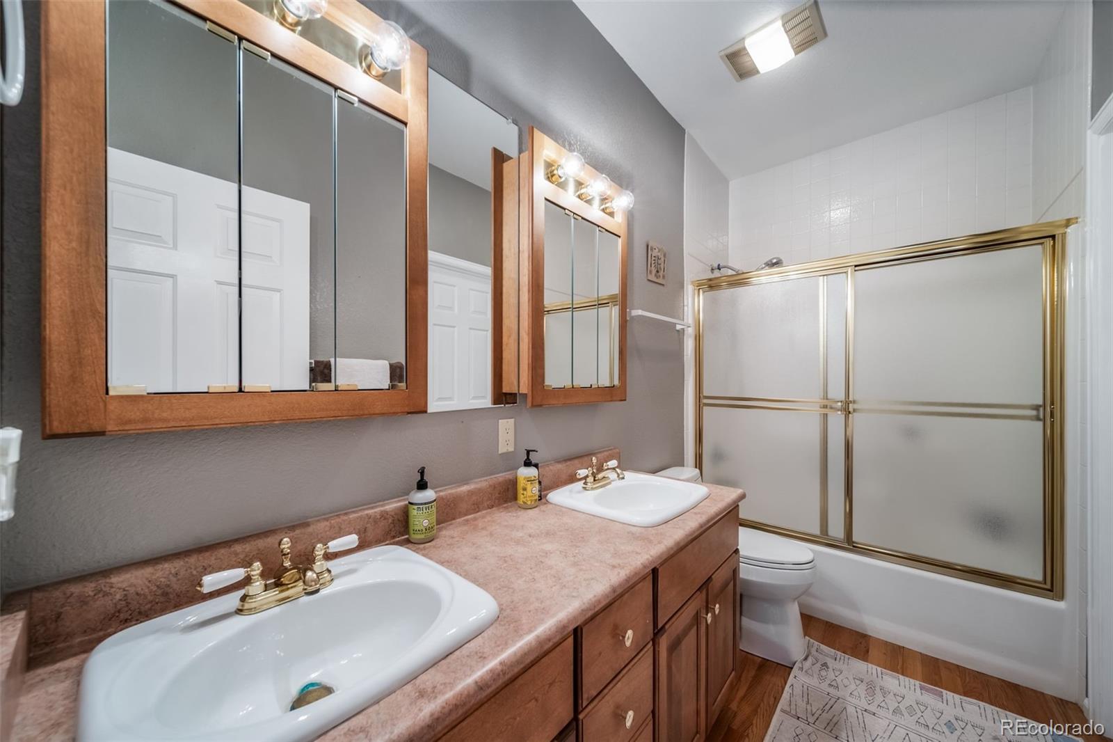 Larkspur, Colorado, 80118, United States, 2 Bedrooms Bedrooms, ,2 BathroomsBathrooms,Residential,For Sale,1924756