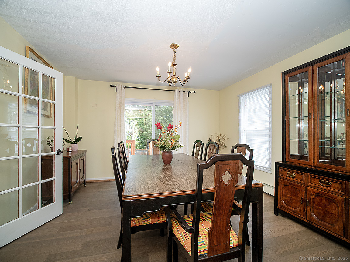 Woodbridge, Connecticut, 06525, United States, 4 Bedrooms Bedrooms, ,4 BathroomsBathrooms,Residential,For Sale,1906331