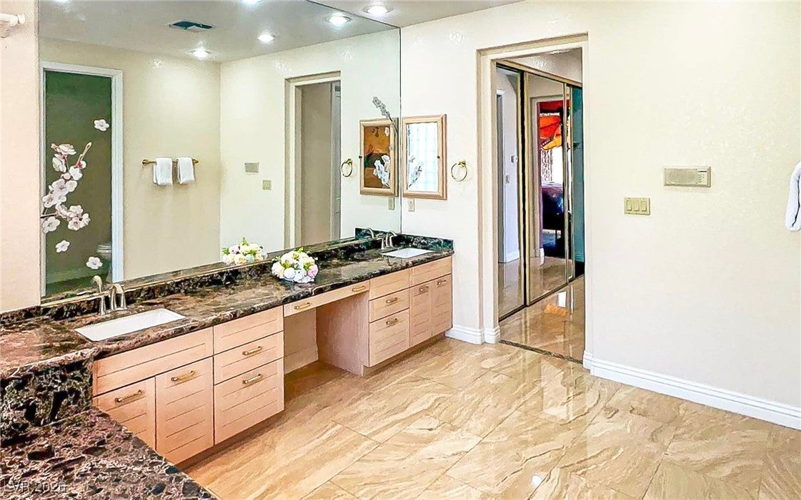 Las Vegas, Nevada, 89113, United States, 3 Bedrooms Bedrooms, ,3 BathroomsBathrooms,Residential,For Sale,2013017