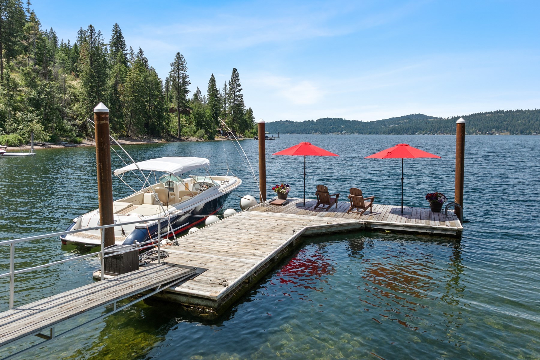  Captivating Upscale Log Lakefront Retreat - 物件實景