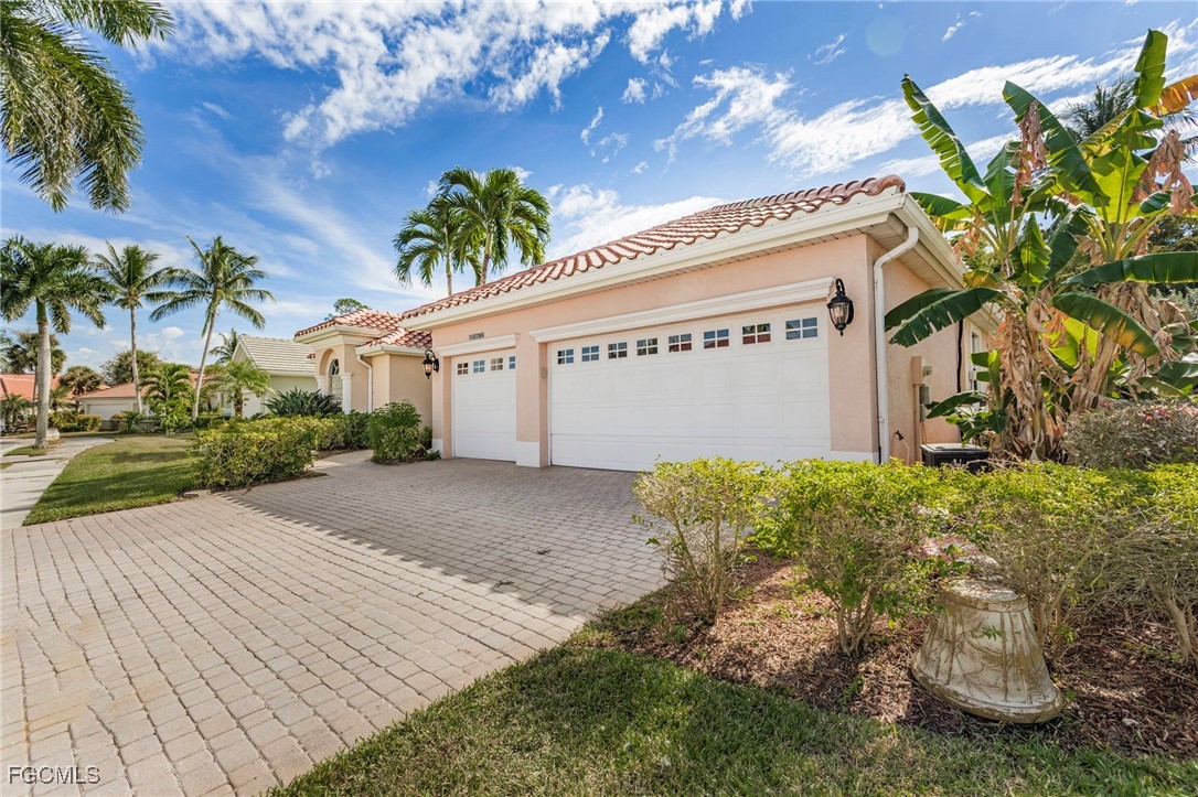 Fort Myers, Florida, 33907, United States, 3 Bedrooms Bedrooms, ,3 BathroomsBathrooms,Residential,For Sale,1985643