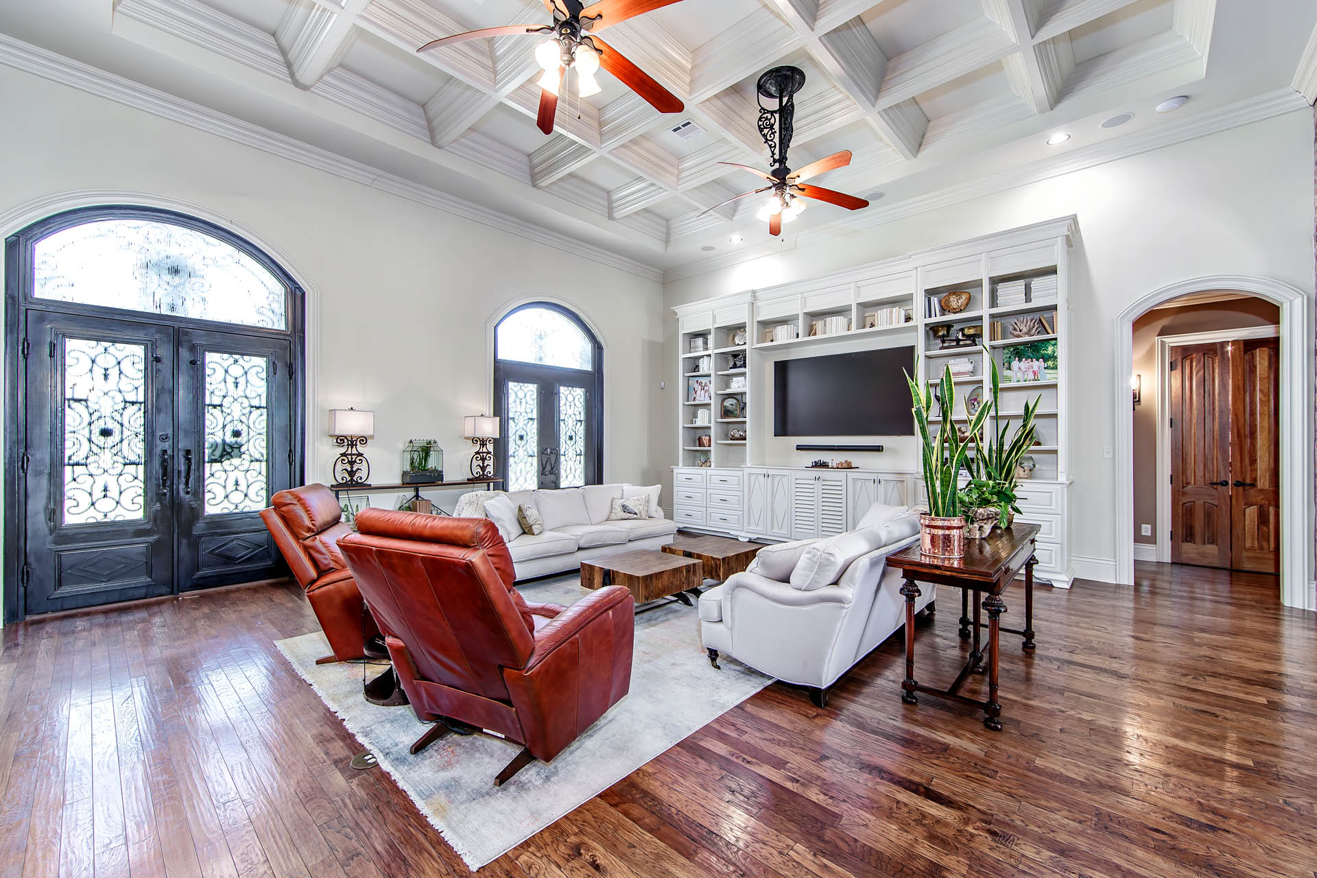 Houma, Louisiana, 70360, United States, 3 Bedrooms Bedrooms, ,4 BathroomsBathrooms,Residential,For Sale,2000974