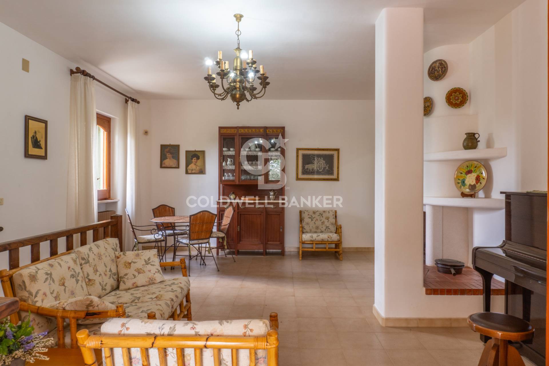 Fasano, Brindisi, 72015, IT, 8 Bedrooms Bedrooms, ,6 BathroomsBathrooms,Residential,For Sale,1787397