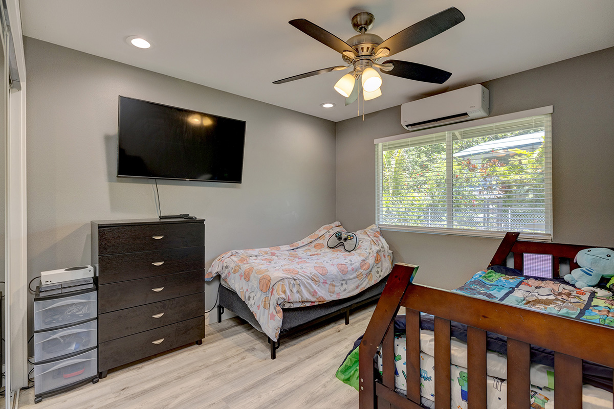 Keaau, Hawaii, 96749, United States, 3 Bedrooms Bedrooms, ,2 BathroomsBathrooms,Residential,For Sale,1913247