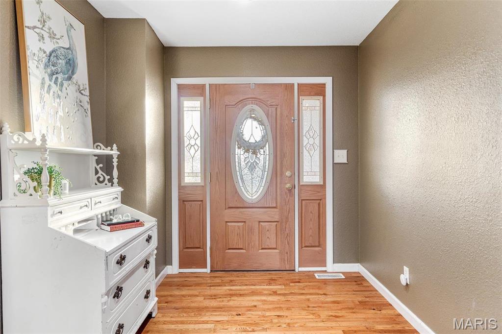 1121 Madison 92103, Fredericktown, Missouri, 63645, United States, 4 Bedrooms Bedrooms, ,4 BathroomsBathrooms,Residential,For Sale,1121 Madison 92103,1664314