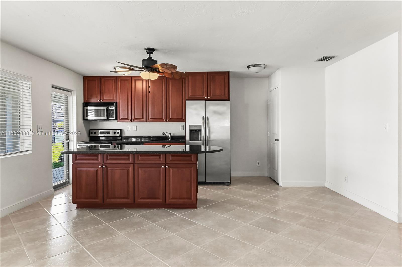 Fort Lauderdale, Florida, 33306, United States, 2 Bedrooms Bedrooms, ,2 BathroomsBathrooms,Residential,For Sale,1917523