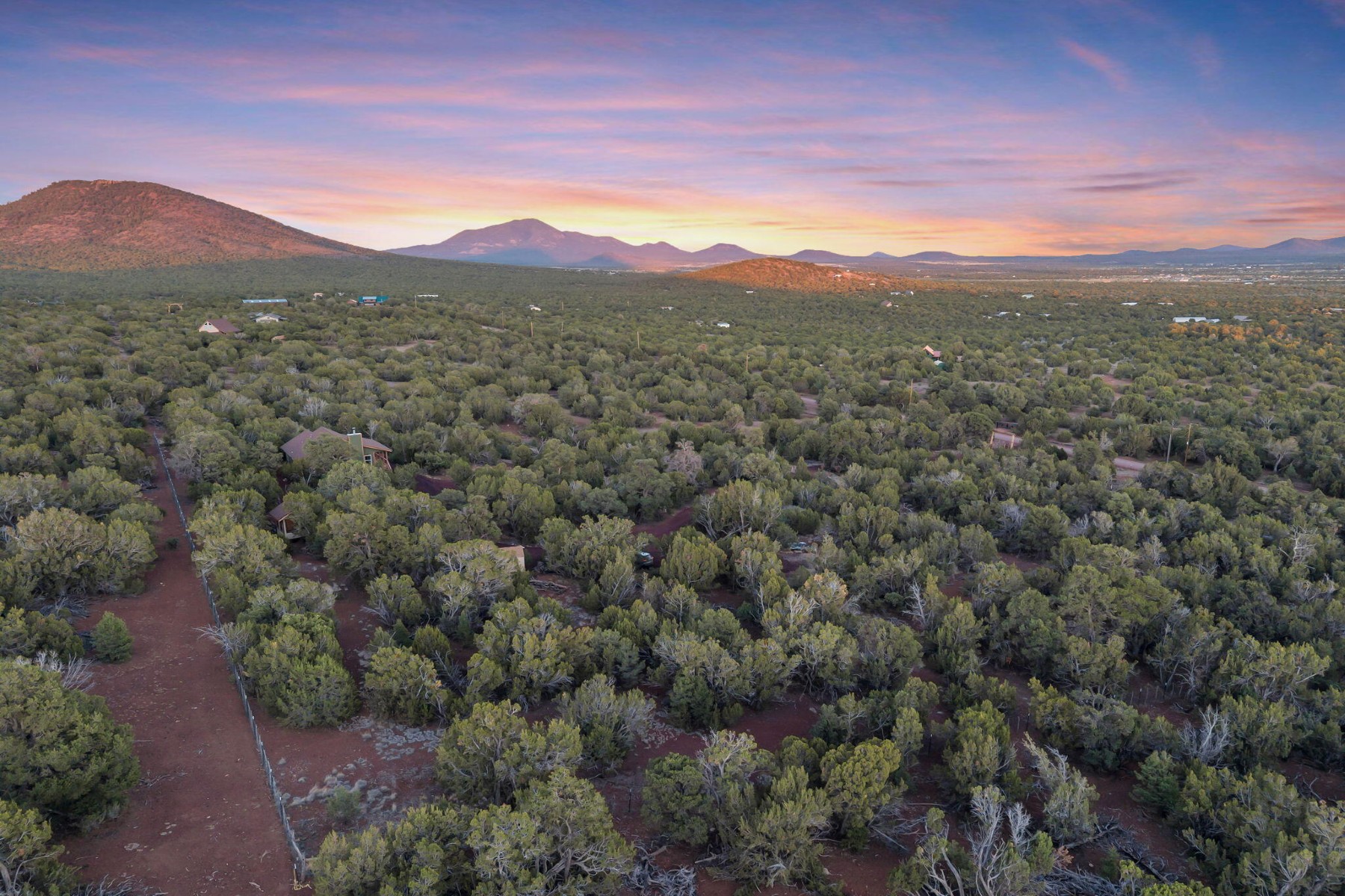  1249 E Chaparral Rd ¦ Williams, AZ - 物件實景