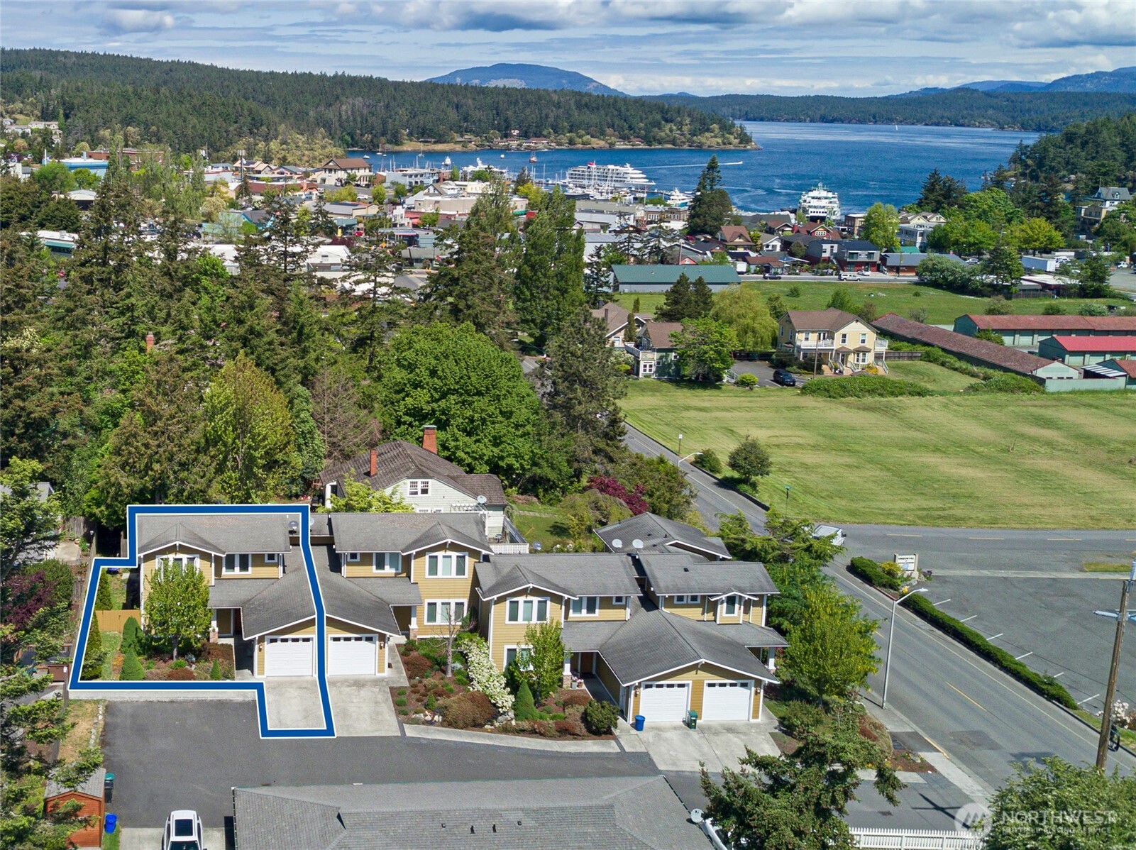 Friday Harbor, Washington, 98250, United States, 2 Bedrooms Bedrooms, ,3 BathroomsBathrooms,Residential,For Sale,1818388