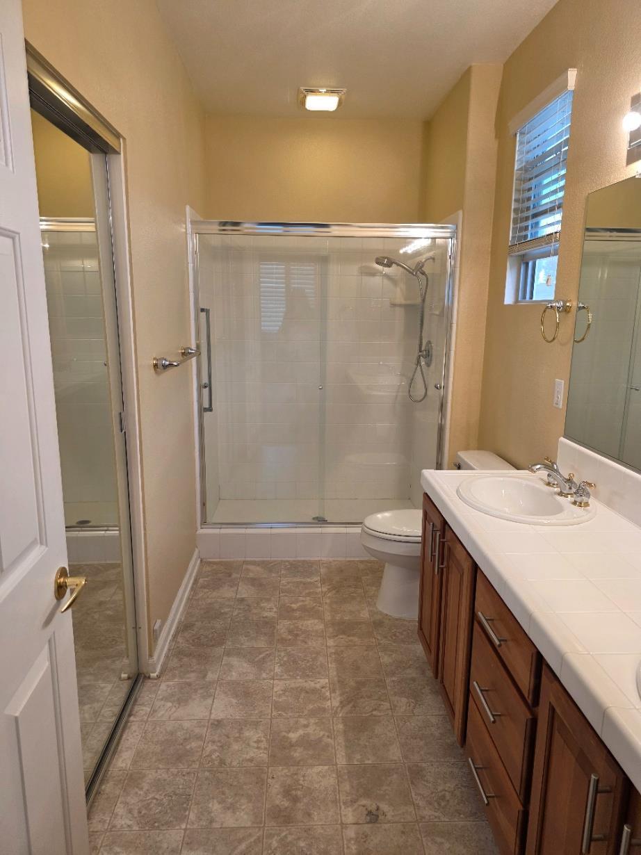 Lincoln, California, 95648, United States, 2 Bedrooms Bedrooms, ,3 BathroomsBathrooms,Residential,For Sale,1996644